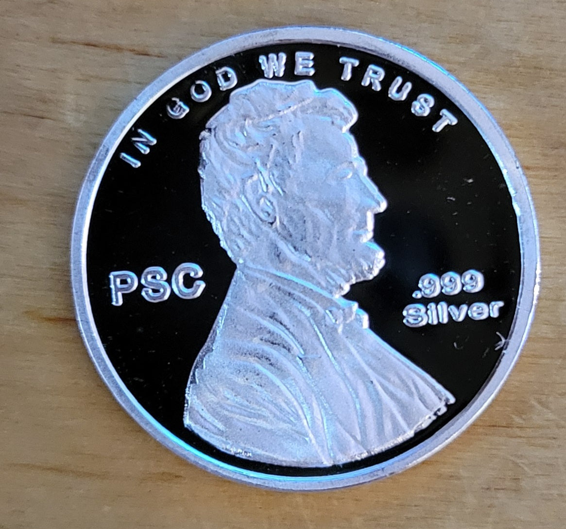 1/10 Ounce Lincoln Wheat Penny Tribute .999 Silver Round