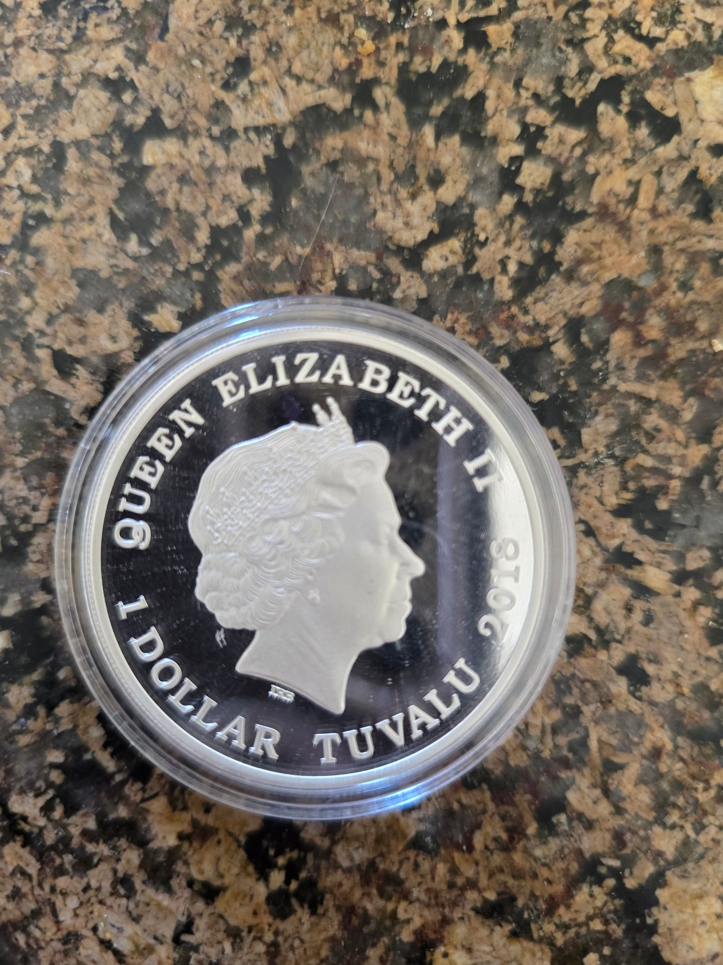 Star Trek Colorized 1 oz Silver Queen Elizabeth Tuvalu in Capsule 2018